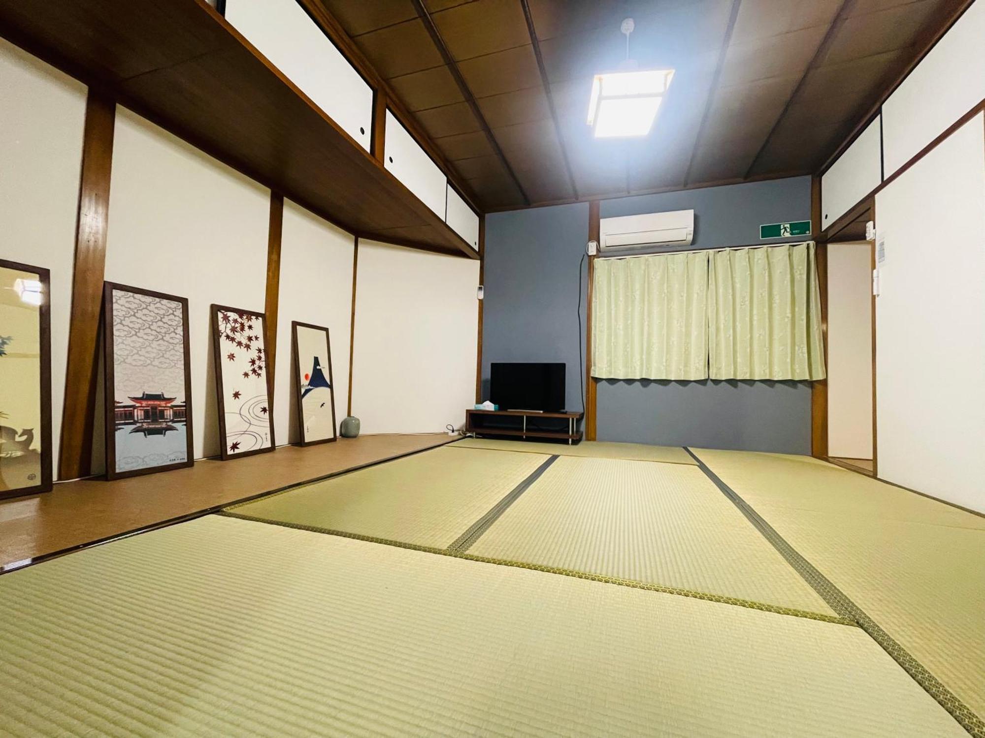 Namba Shinsaibashi 10 Mins Osaka Castle　East Apartment Exterior photo